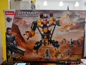 Sluban Atomic Storm, Fire Rain - Inquisitor Robot 668Pcs 6+