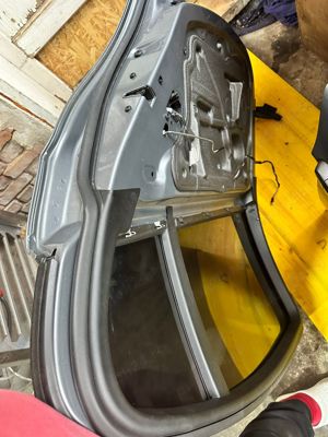 usa dreapte fata+spate Bmw seria 3 Model E90 - imagine 7