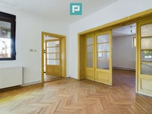 Casă de vânzare cu 4 camere în Pâncota central - imagine 4