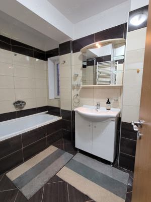 Inchiriez apartament cu 2 camere Calea Sagului - imagine 8