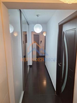 Apartament 3 camere de vanzare Titan - Salajan - imagine 4