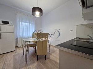 Apartament in zona Spitalului de Recuperare - imagine 2