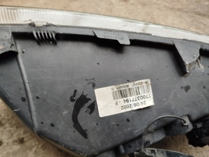 far dreapta mascot - imagine 2