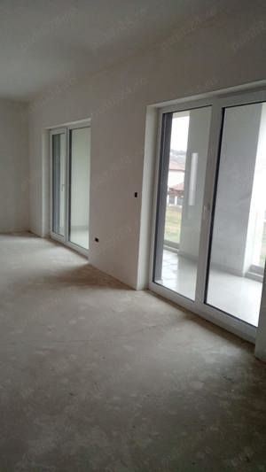 Vand apartament nou cu 2 camere, etaj 1, cu loc parcare acoperit si boxaUnirii Park Luxury - imagine 3