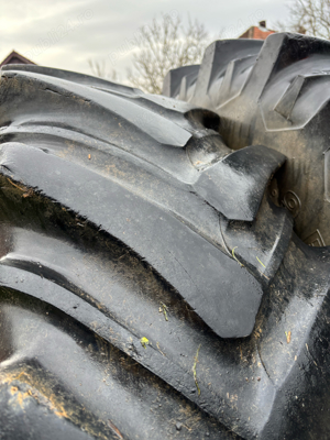 2 Cauciucuri spate tractor - 16.9 / R34 - second hand - imagine 5