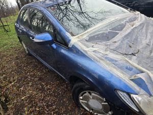 Dezmembrez Honda Civic 1.4 Hybrid 2008