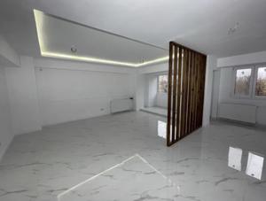 Apartament 3 Camere de Vânzare – 77 mp, Etaj 3/10, Lângă Mega Mall Delfinului - imagine 3