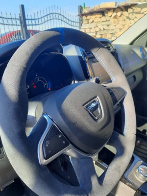 Vand Dacia Spring - imagine 10