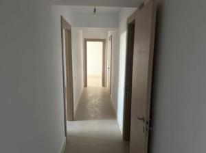 Apartament de Vânzare – 94 mp, Demisol, Zona 1 Decembrie Titan - imagine 4