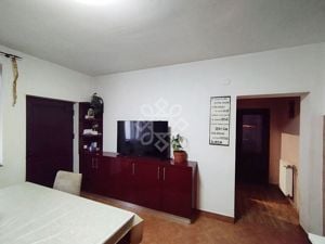 Casa 4 camere, 414mp teren, zona stadion municipal Oradea - imagine 11