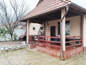 Casa 4 camere, 414mp teren, zona stadion municipal Oradea