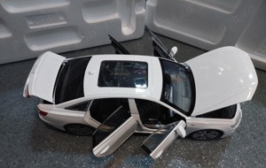 Macheta Audi A6 alb metal 1.18 - imagine 2