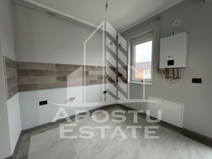 Penthouse cu scara interioara 3 camere si 2 bai, Giroc. - imagine 5