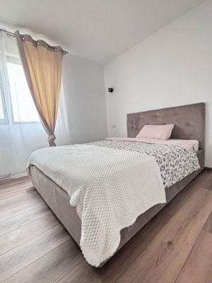 CASA 4 CAMERE - PRELUNGIREA GHENCEA, PARCARE INCLUSA, GRADINA 100 MP - imagine 7