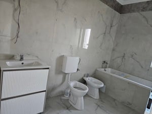 Proprietar vand jumătate de duplex  - imagine 10