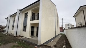 Casă P + 1 parte din triplex, 112 mp utili, cu teren 241 mp, Catargiu - imagine 12