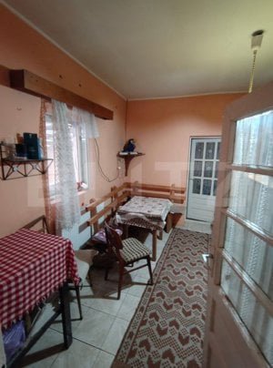 Casa de vanzare, 3 camere, 100 mp si teren 3000 mp, zona Cetariu - imagine 6