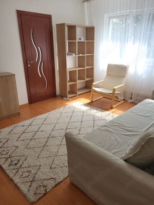 Închiriez apartament cu doua camere decomandate în Bacău  - imagine 7