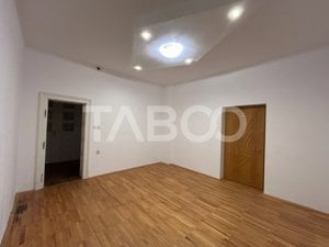 Apartament de vanzare cu garaj terasa 55 mpu Trei Stejari in Sibiu