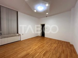 Apartament de vanzare garaj terasa 55 mpu zona Trei Stejari in Sibiu - imagine 3