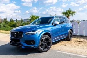 Volvo XC 90 D5 AWD R-Design - imagine 2