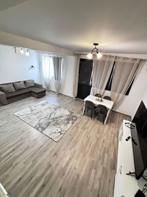 CASA 4 CAMERE - PRELUNGIREA GHENCEA, PARCARE INCLUSA, GRADINA 100 MP