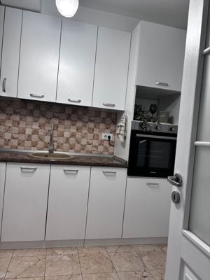 CASA 4 CAMERE - PRELUNGIREA GHENCEA, PARCARE INCLUSA, GRADINA 100 MP - imagine 8