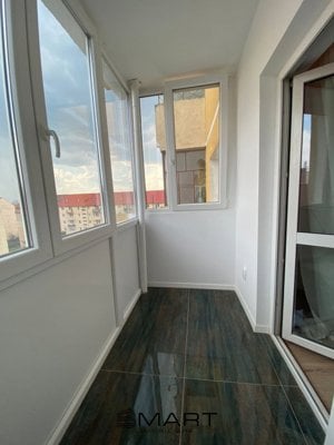 Apartament 3 camere decomandat zona Vasile Aaron - imagine 8