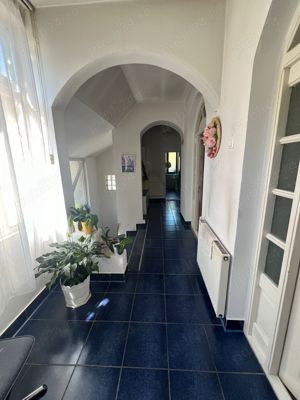 Casa cu 2 camere , beci si gradina in Reghin zona Piata Mica!! - imagine 10