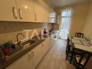 Apartament 2 camere decomandate Piata Cluj 2 balcoane 50 mpu Sibiu - imagine 4