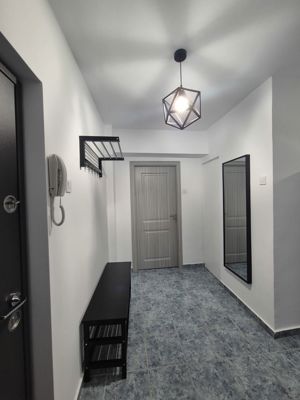 De inchiriat apartament cu 2 camere, decomandat, zona Gara - imagine 20