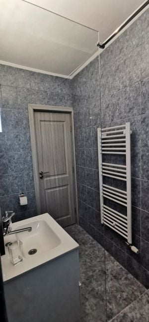 De inchiriat apartament cu 2 camere, decomandat, zona Gara - imagine 3