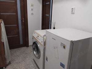 Se ofera spre vanzare apartament 2 camere ,et 4 ,zona Ostroveni ,Rm  valcea - imagine 3