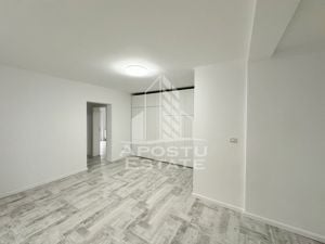 Apartament cu 3 camere si acces la curte, in Dumbravita - imagine 2