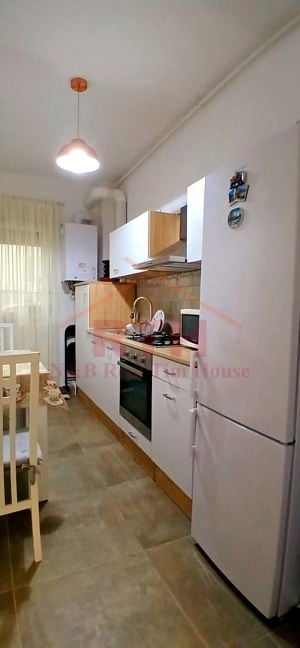 Oferim spre vanzare Apartament 2 camere tip SAD  + 2 locuri de parcare - imagine 11