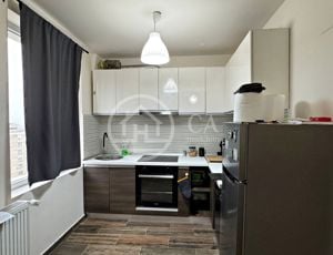 Apartament de vânzare cu 3 camere în zona Nufârul, Oradea - imagine 3