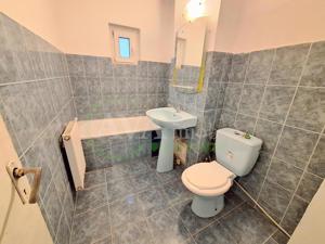 Apartament 3 camere semidecomandat | Etaj 1, zona Ura - imagine 10