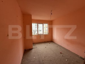 Bloc cu 2 etaje, aflat în zona centrală a orașului Cugir - imagine 11