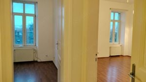 Apartament in cladire istorica zona Modern - imagine 7