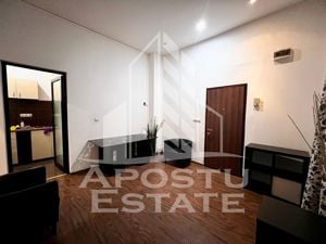 Apartament 2 camere, centrala proprie, PetFriendly,zona Ultracentrala - imagine 3