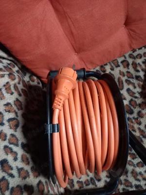 NOU,DERULATOR BACHMANN,25 metri,sectiunea 3x2,5mmp,4 Prize SCHUKO,cu Termosiguranta,cadru METALIC - imagine 4