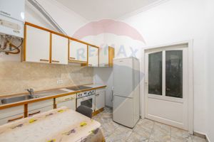 Apartament la casă de închiriat - imagine 2