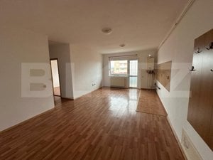 Apartament 3 camere, 61 mp, zona Cetate