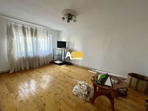 Apartament cu 4 Camere,  Parter, Zona Dedeman