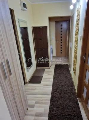 APARTAMENT 3 CAMERE SOVEJA - imagine 6