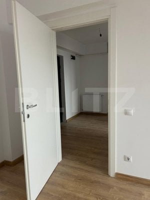 Apartament 3 camere, zona  Mihai Bravu - imagine 2