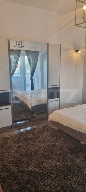 Apartament 3 camere, 105 mp, lux, terasa si piscina, loc gratar, zona 1 Mai - imagine 18