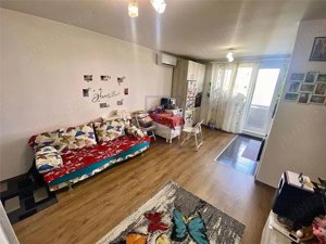 Apartament cu 3 camere semidecomandat, 47 mp, zona Calea Surii Mici - imagine 2