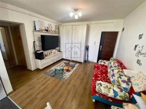 Apartament cu 3 camere semidecomandat, 47 mp, zona Calea Surii Mici