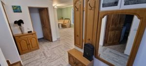 Vânzare Exclusivă - Două Vile Moderne în Zona Bariera Traian - imagine 17